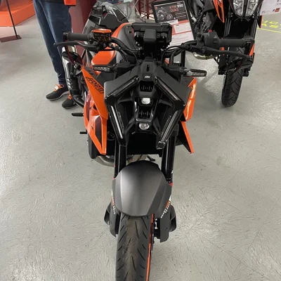 KTM, Beta, Mash, TGB, Segway, Apollo, GasGas - Millau : motos, scooters, quads, vélos