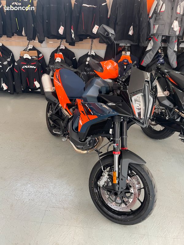 KTM 890 Smt 2026