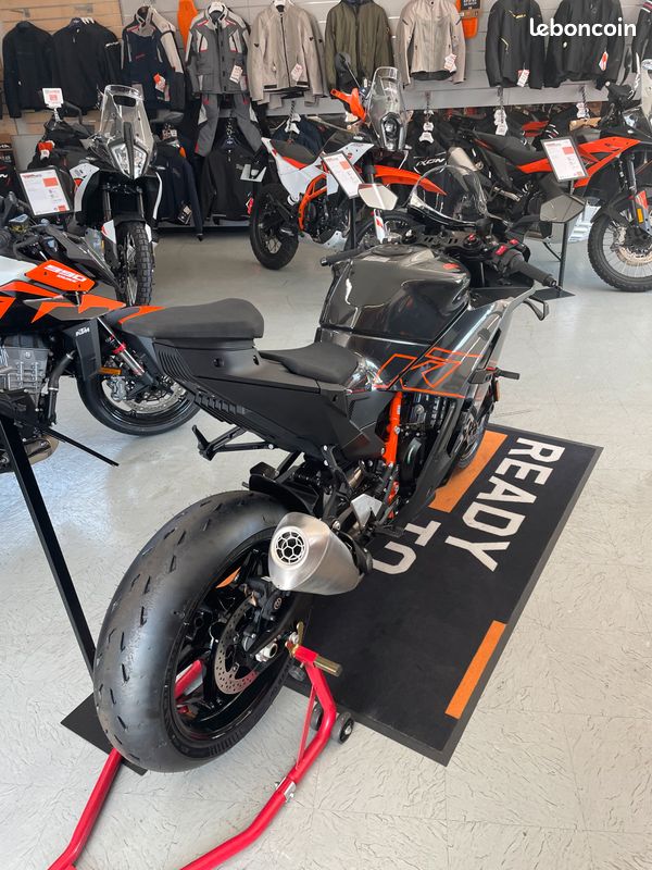 KTM 990 RC R 2026 Tech-Pack