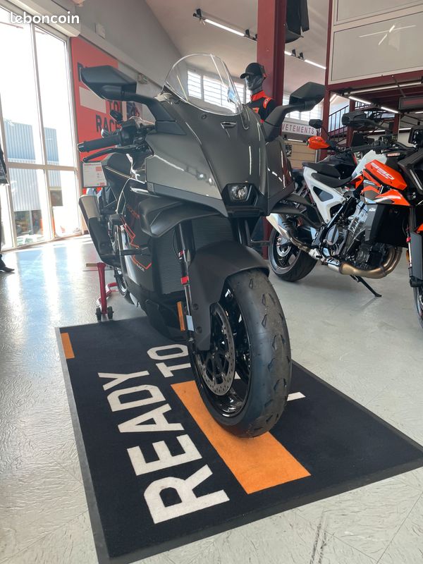 KTM 990 RC R 2026 Tech-Pack